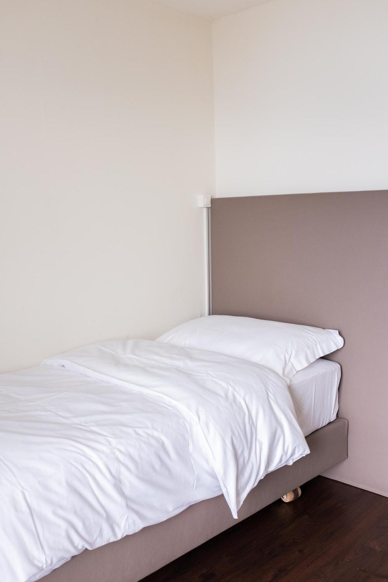 Single Room Shower